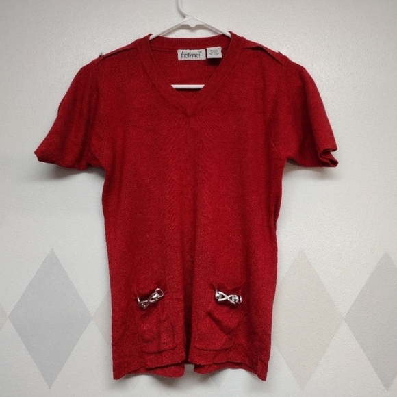 that's me! red lightweight short sleeve sweater - Picture 1 of 10